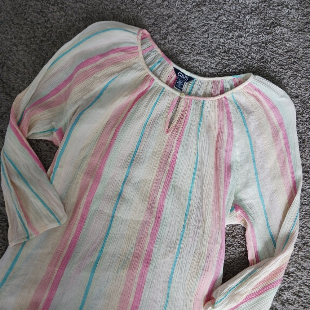 Pastel and light cream CHAPs top